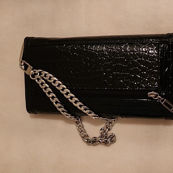 Y2K GUESS Faux Croc Wallet like NEW - Picture 10 of 12